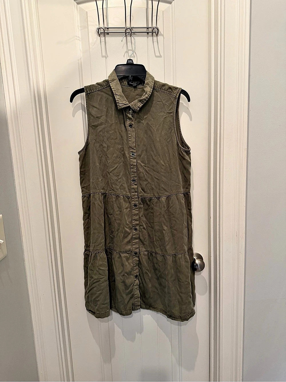 Velvet Heart Sleeveless Button Front Mini Dress in Green Size Large